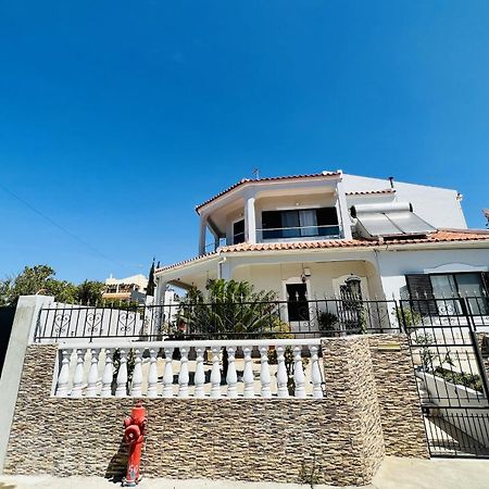 Charming 5 Bed Private Villa - Quarteira Bagian luar foto